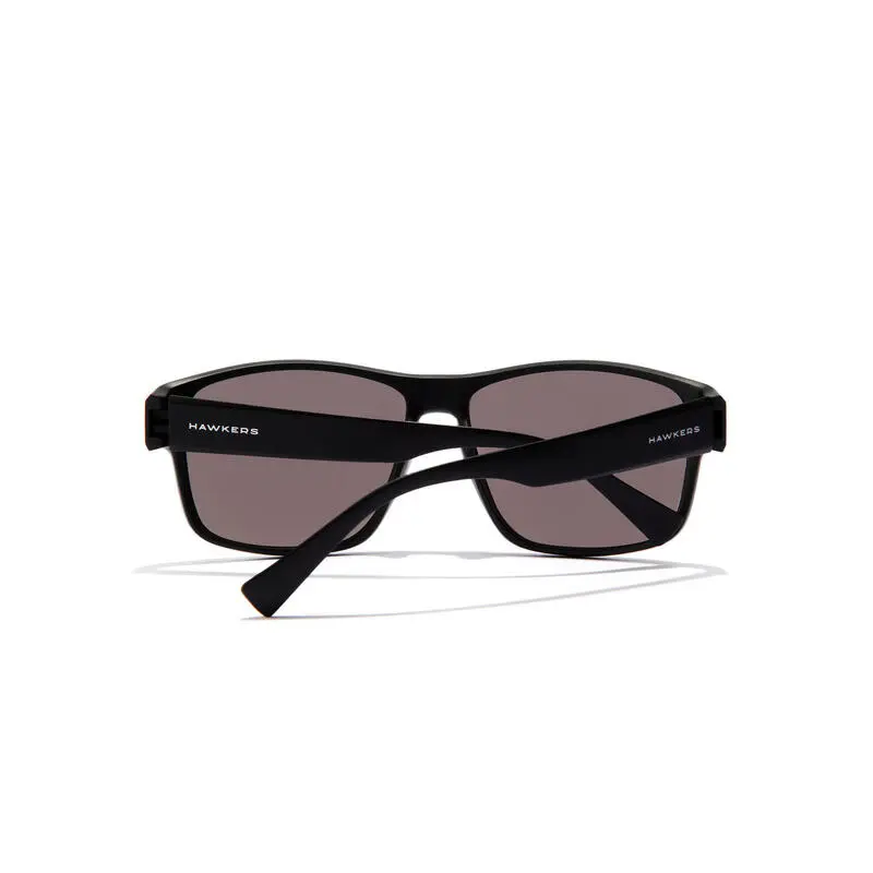 HAWKERS Gafas De Sol Para Hombre Y Mujer BLACK DARK POLARIZED - FASTER RAW - Imagen 5