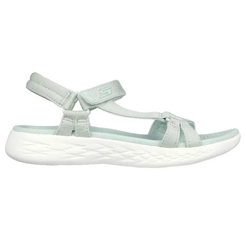 Sandalia Skechers On The GO 600 Diseño Deportivo